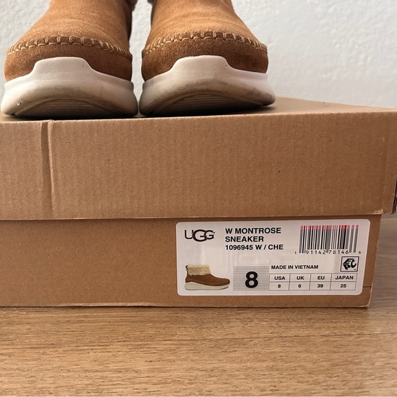Ugg Australia Woman’s Montrose Sneaker, Zip Back- EUC - Picture 4 of 15